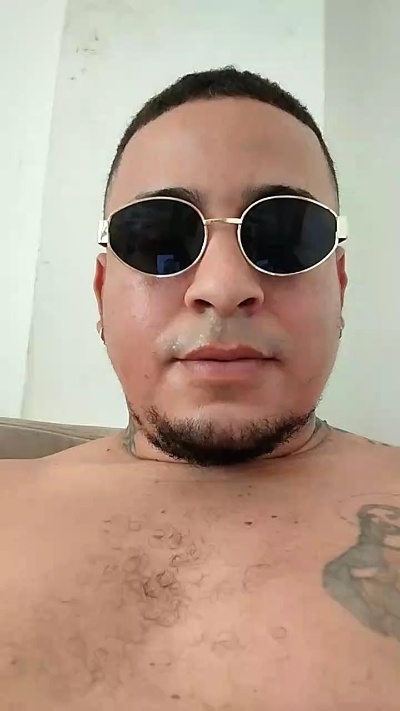 Wisston4 live cam on Cam4