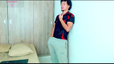 Witherdick35 live cam on Cam4