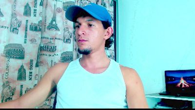 Witherdick35 live cam on Cam4