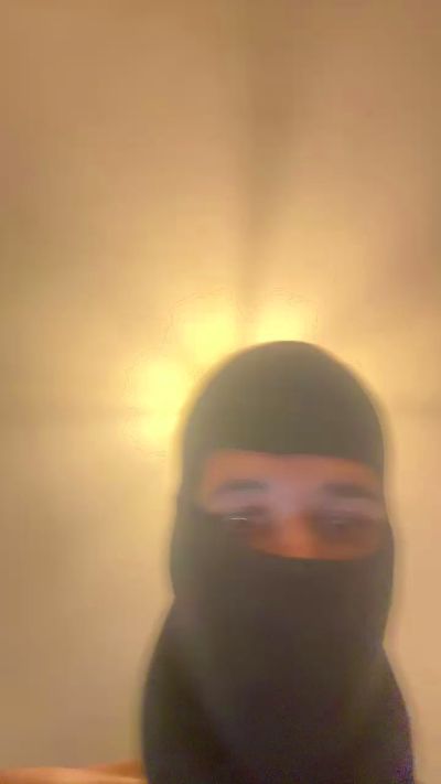 Wizard99 live cam on Cam4