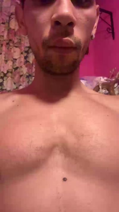 Wizard99 live cam on Cam4
