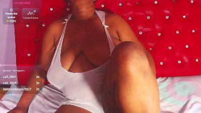 WonderfulDiana live cam on Cam4