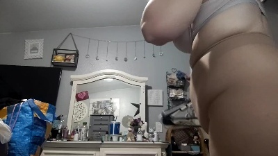 Wondrladi420 live cam on Cam4