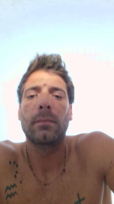 Worriors1989 live cam on Cam4