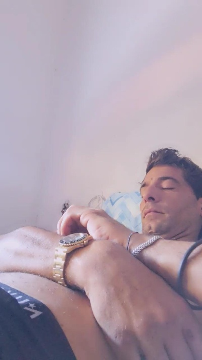 Worriors1989 live cam on Cam4