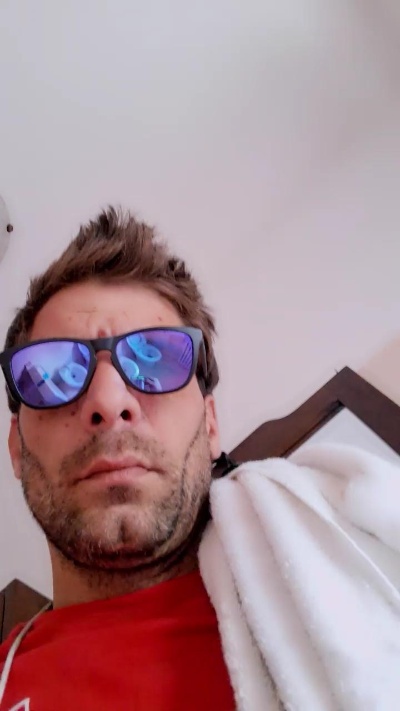 Worriors1989 live cam on Cam4