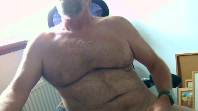 Wotcha2 live cam on Cam4