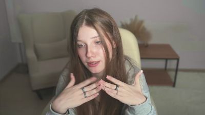 WynellDefibaugh live cam on Cam4