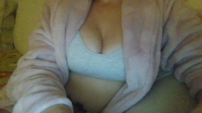 XHoneyBlossomX live cam on Cam4