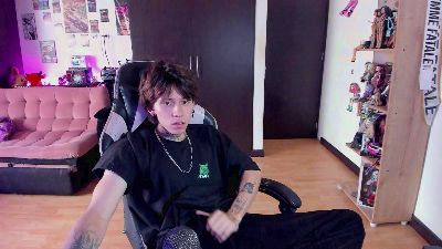 XIce_Boy live cam on Cam4
