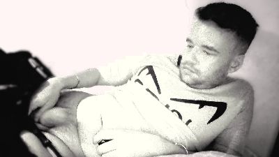 XXXRyanYoung live cam on Cam4