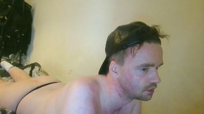 XXXRyanYoung live cam on Cam4