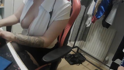 X_Candy_Plays_X live cam on Cam4