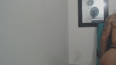Xanderrt live cam on Cam4