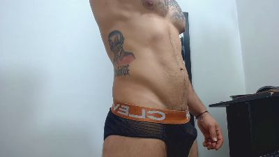 Xanderrt live cam on Cam4