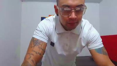 Xanderrt live cam on Cam4
