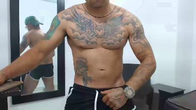 Xanderrt live cam on Cam4