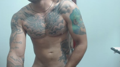 Xanderrt live cam on Cam4