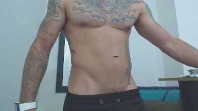 Xanderrt live cam on Cam4
