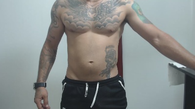 Xanderrt live cam on Cam4