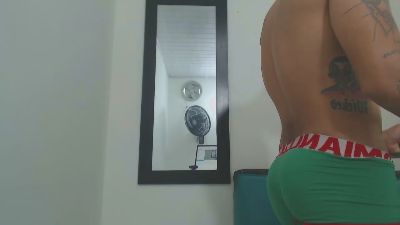 Xanderrt live cam on Cam4