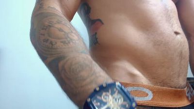 Xanderrt live cam on Cam4