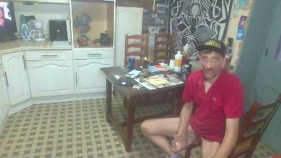 Xavierkeaker58 live cam on Cam4