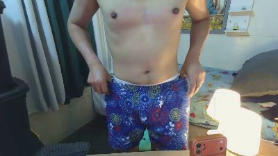 XboyshyX live cam on Cam4