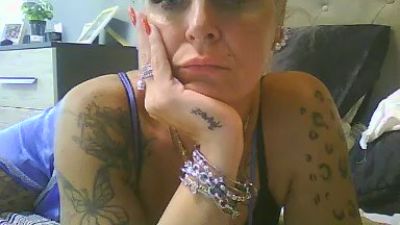 Xena6A9_90 live cam on Cam4