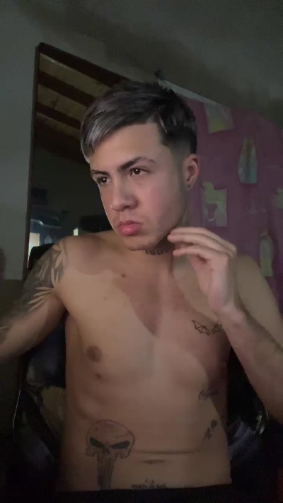 Xeneize7777 live cam on Cam4
