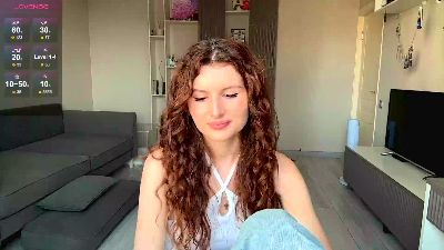 XeniaLecuyer live cam on Cam4