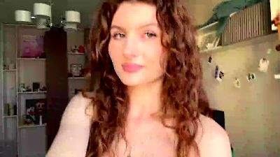 XeniaLecuyer live cam on Cam4