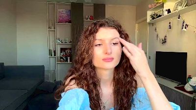 XeniaLecuyer live cam on Cam4