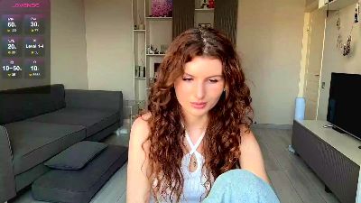 XeniaLecuyer live cam on Cam4