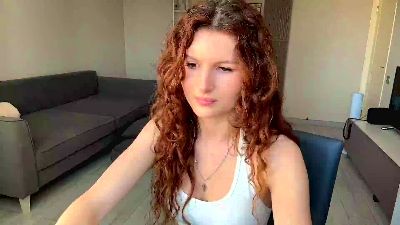 XeniaLecuyer live cam on Cam4