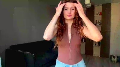 XeniaLecuyer live cam on Cam4
