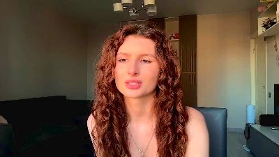 XeniaLecuyer live cam on Cam4
