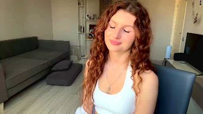 XeniaLecuyer live cam on Cam4