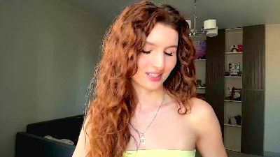 XeniaLecuyer live cam on Cam4