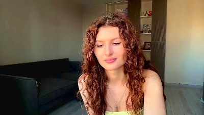 XeniaLecuyer live cam on Cam4