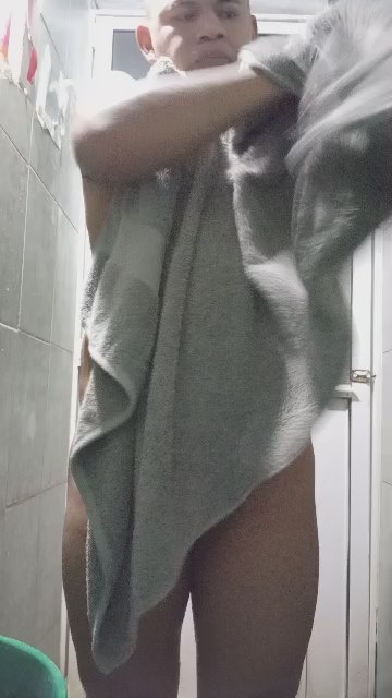 Xhjzzfhd live cam on Cam4