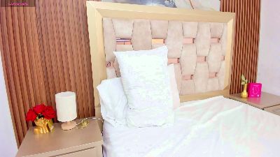 Watch  XimenaFerreira live on Cam4