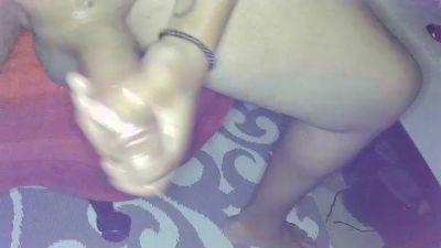 Xombi_Banana live cam on Cam4