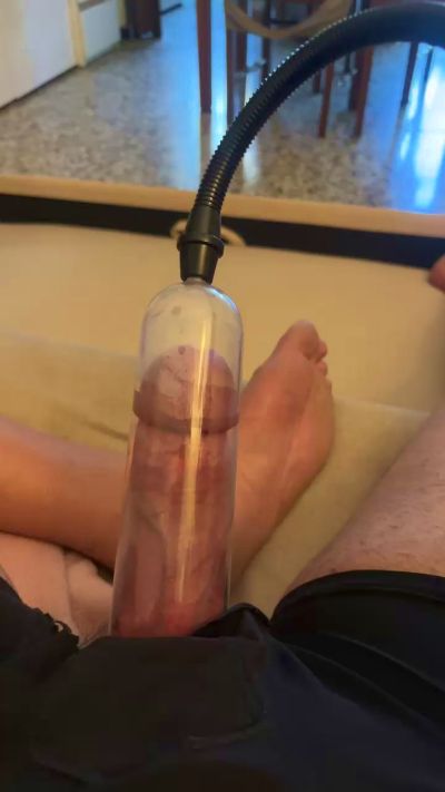 https://snapshots.xcdnpro.com/thumbnails/Xsanti69?s=0TxpaNQ2jllc3shNQ8R0xra6gwMBmnC8T35I1lJfpa8= Live Cam4 Model