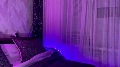 XuanLoyal live cam on Cam4