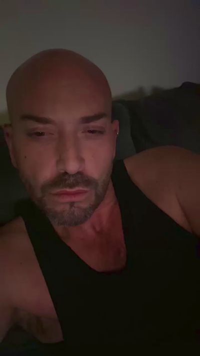 Xxl37 live cam on Cam4