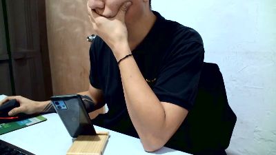 XxxbigC live cam on UnifiedCams