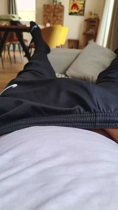 Y0hann live cam on Cam4