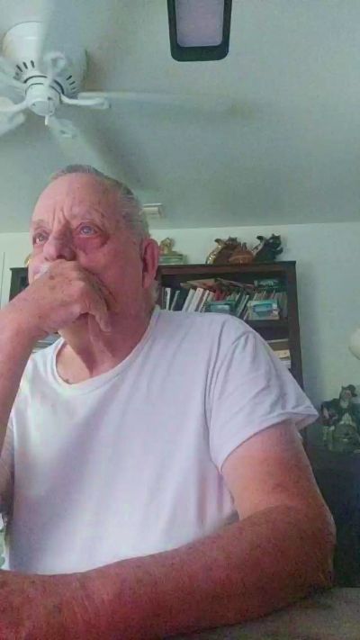 YE_OLDE_TROLL live cam on Cam4