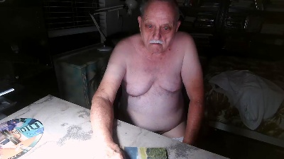YE_OLDE_TROLL live cam on Cam4